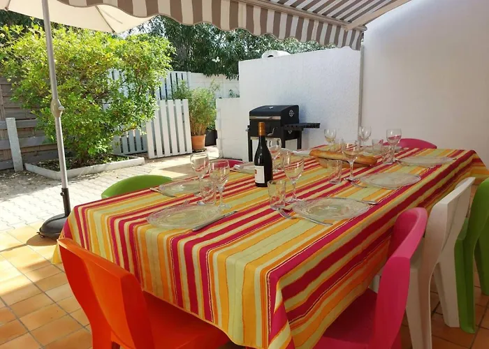 Βίλα 5mn Mer, 8pers, 100m2, Grande Terrasse, Clim *